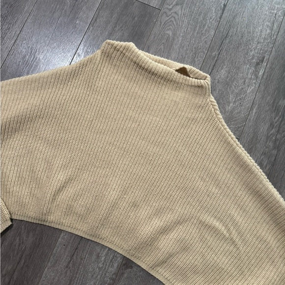 Seek the label tan cropped oversized sweater S - Picture 2 of 4
